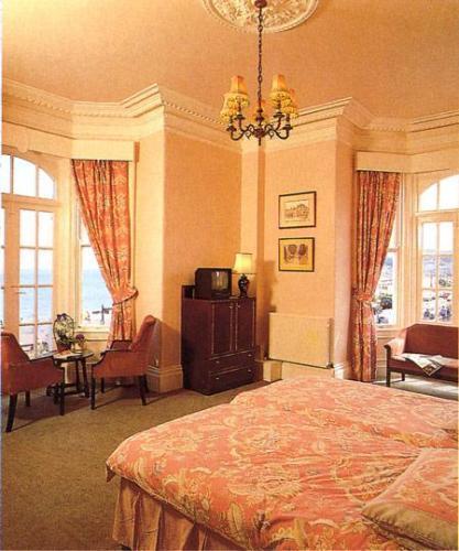 Ambassador Hotel Лландидно Номер фото